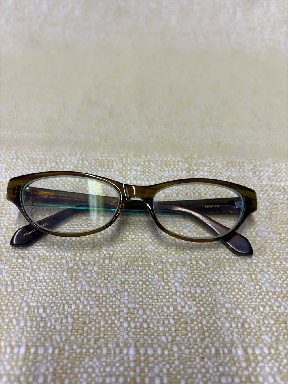 Nikki by Sama Women’s Olive Cat-Eye Glasses Frame — Sleek Everyday Style